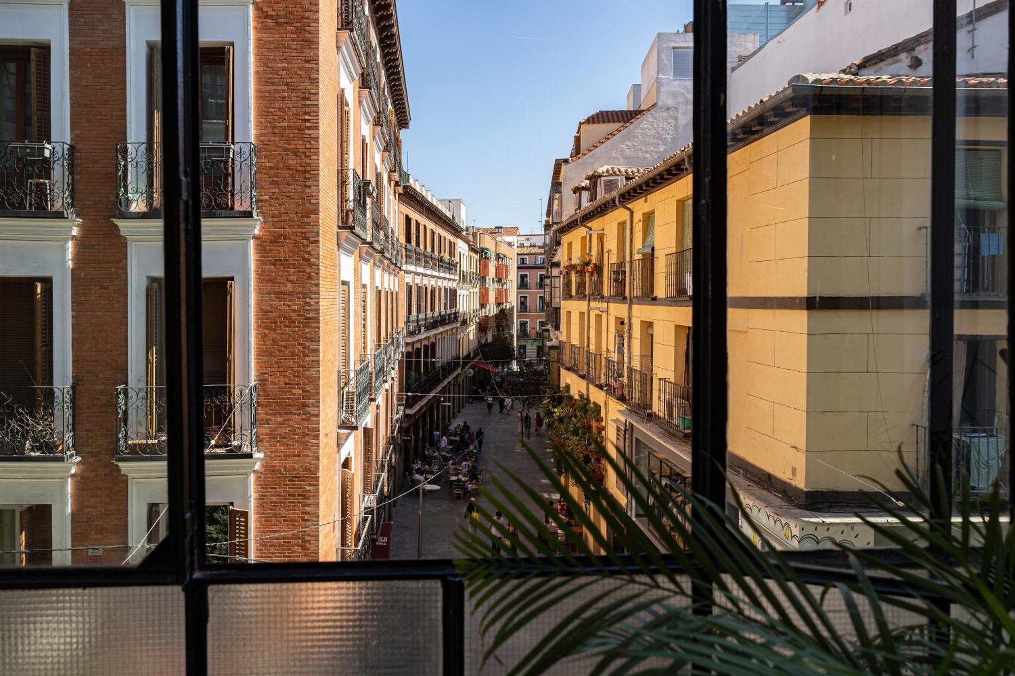 7 Matices, Madrid